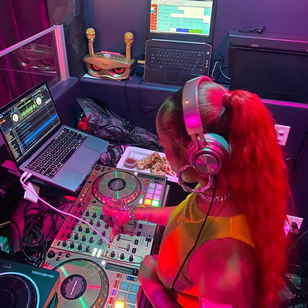 DJ Feevah